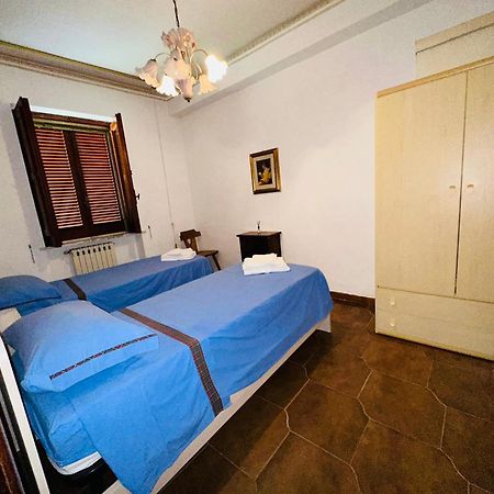 Gemelli House - City Center Tropea Bagian luar foto
